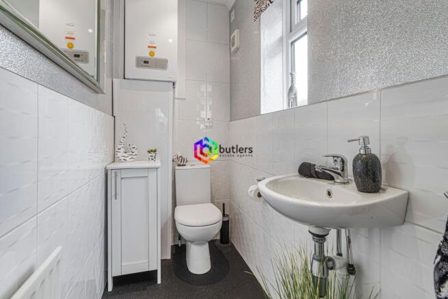 3 bed Semi-Detached for sale Image 5