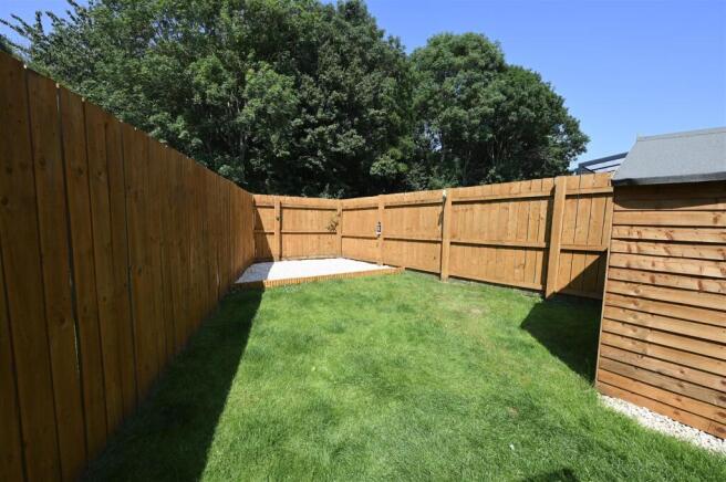3 bed Semi-Detached for sale Image 7