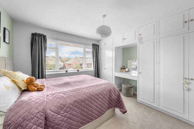 3 bed Semi-Detached for sale Image 10