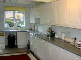 Kitchen 16'6 x 11'1