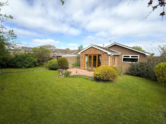 Longbeck Lane, New Marske, North Yorkshire photo 4