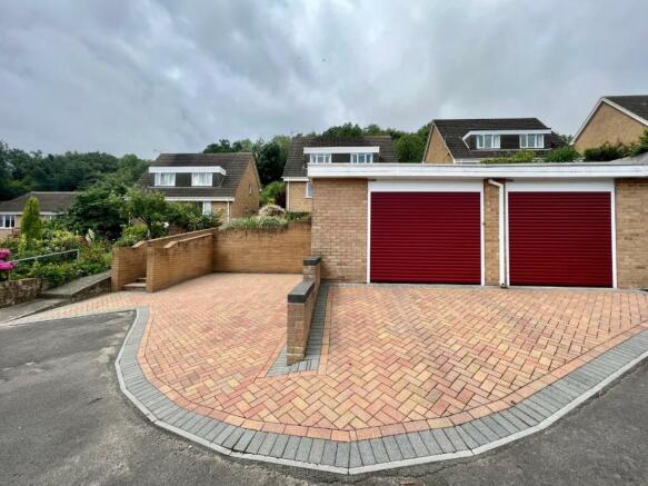 garage.jpg