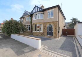 28, Victoria Parade, Morecambe LA4 5NZ