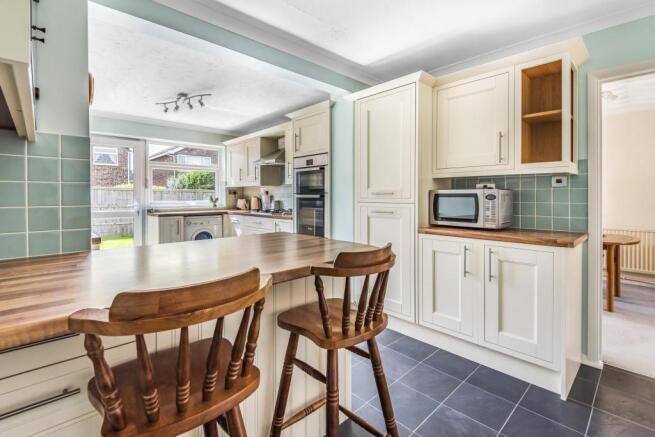 Kitchen/Breakfast Ro