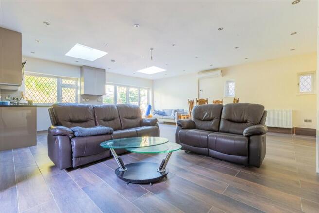 Lifestyle Room