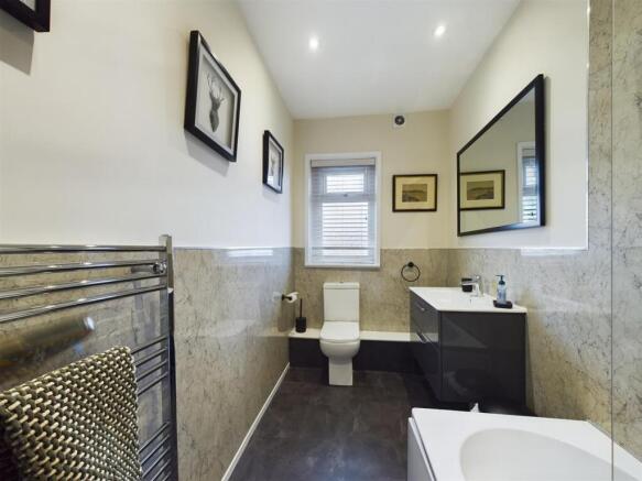 2 bed Apartment for sale Image 7