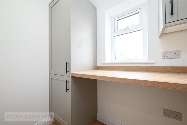 3 bed Detached for sale Image 4