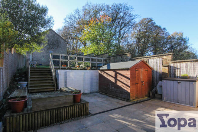 Meggeson Avenue, Southampton, SO18 photo 2