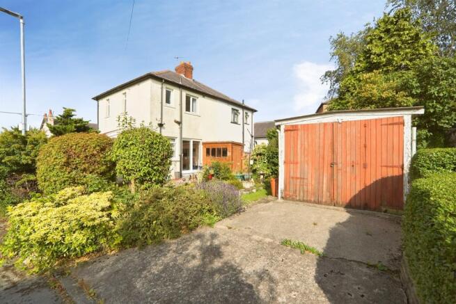 3 bed Semi-Detached for sale Image 7