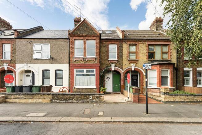 Clementina Road, E10