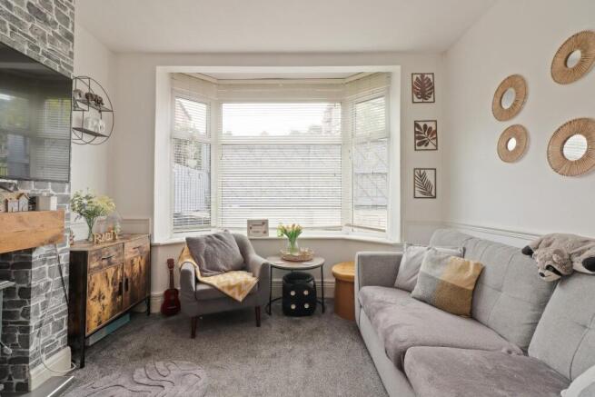 3 bed Semi-Detached for sale Image 12