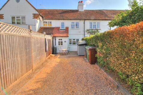Bailes Lane, Guildford, GU3