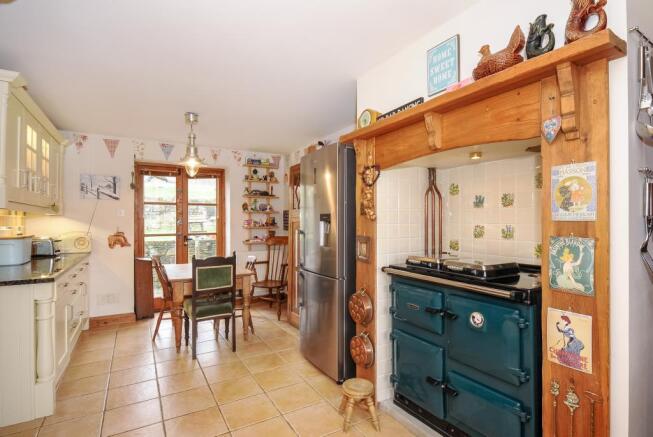 Kitchen & Breakfast Room