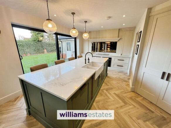 Open Plan Kitchen/Living Room