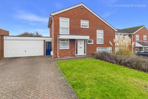 Cowper Court, Eaton Ford, St. Neots, Cambridgeshire, PE19