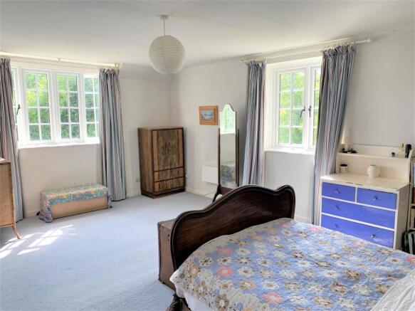 Principal bedroom 3.JPG