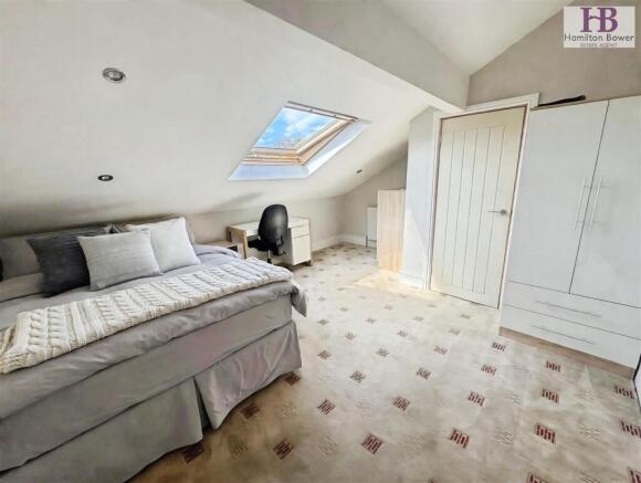 1 bed House Share to rent Image 2