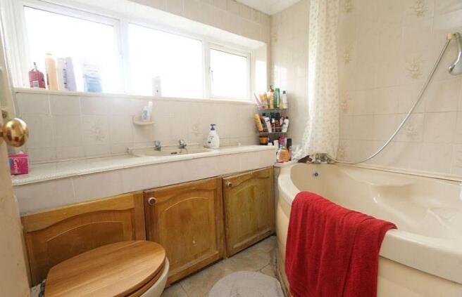 Photo 10