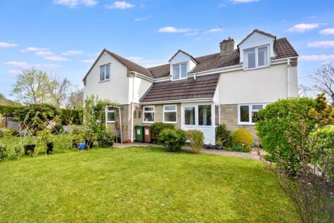 Cheltenham Road, Kinsham, Gloucestershire