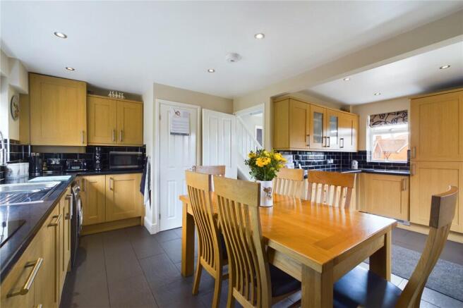 Kitchen/Dining Room