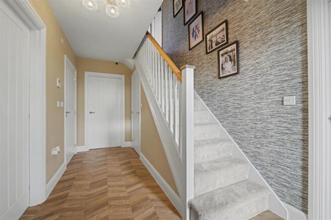 Hallway.jpeg