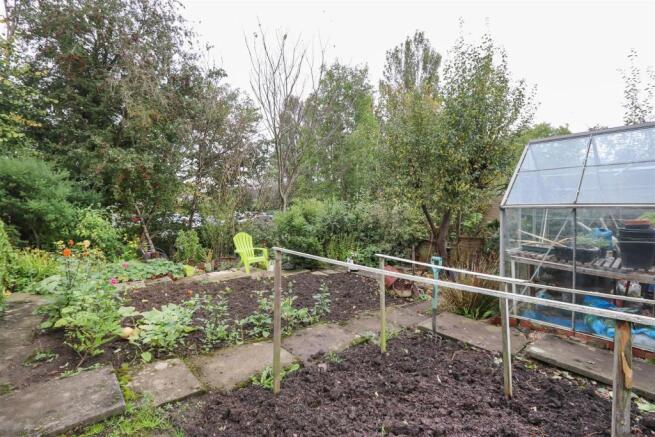 Garden3.jpg
