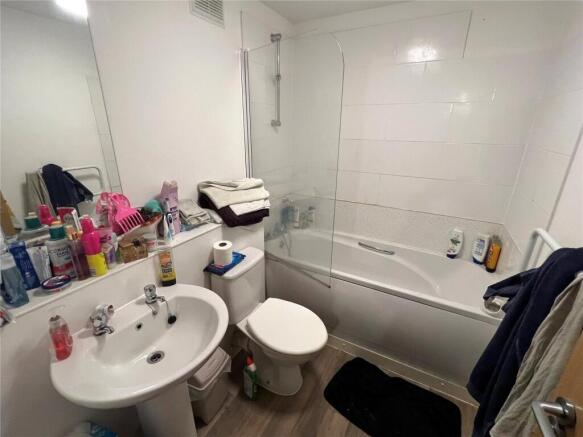 1 bed Apartment for sale Image 4