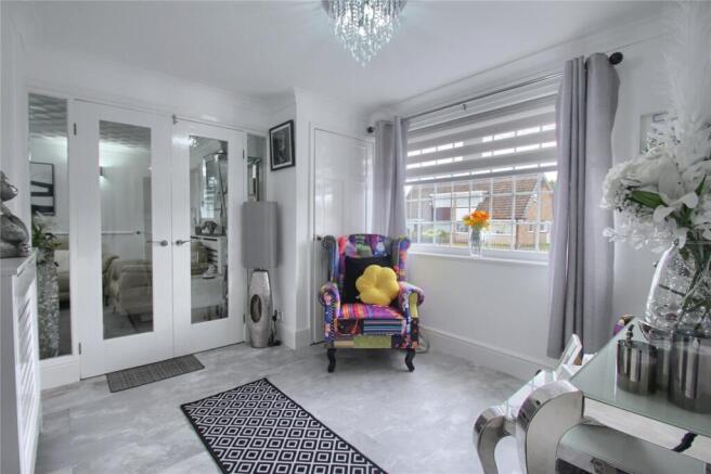 3 bed Semi-Detached for sale Image 7