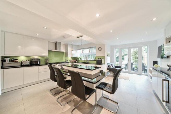 Kitchen/Diner/Morning Room: