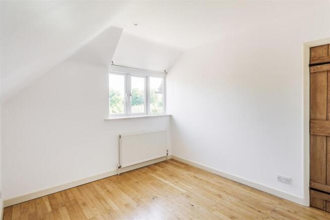house. estate agency Abinger Hammer