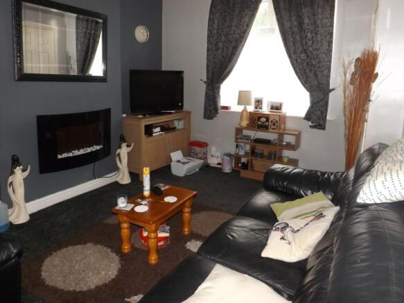 Photo 3