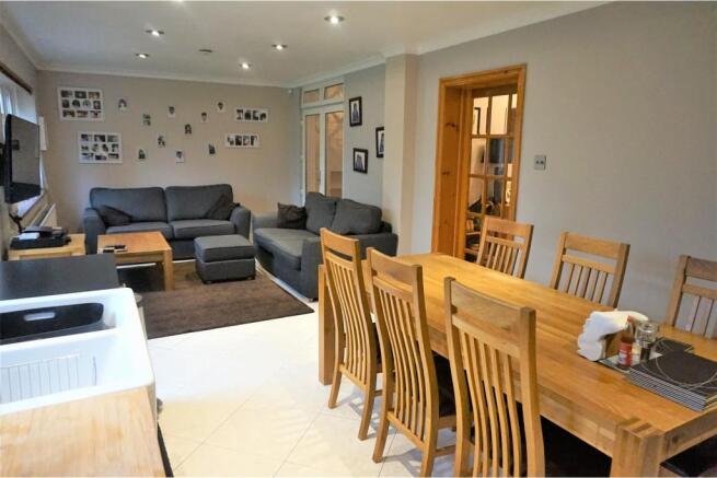 Kitchen/Family Room