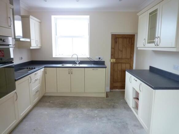 THE OLD SCHOOL HOUSE 010