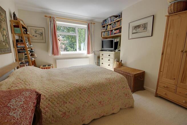 Bedroom 2.jpg