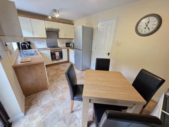 Kitchen/Dining Room