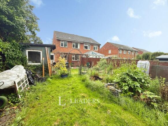 Crosslands, Stantonbury, Milton Keynes photo 4