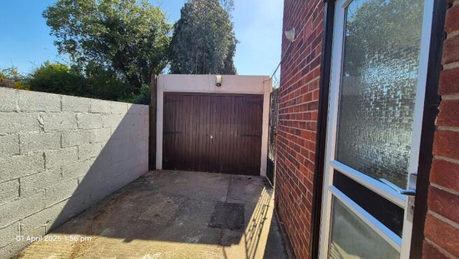 Photo 36