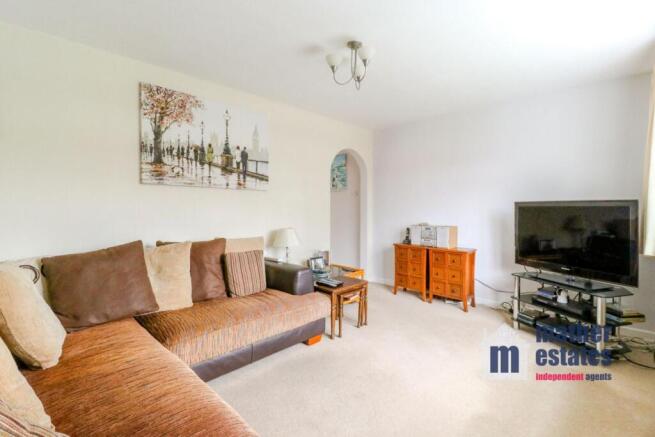 4 Sish Cl, Stevenage, SG1-15.jpg