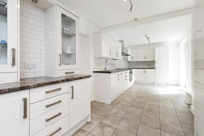 Kitchen/Breakfast Rm