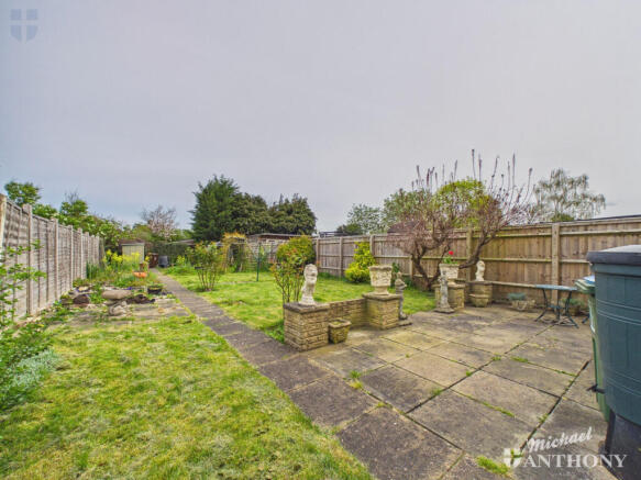 CAM03218G0-PR0979-STILL010