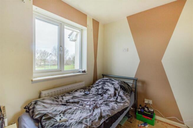 8487599-interior09.jpg