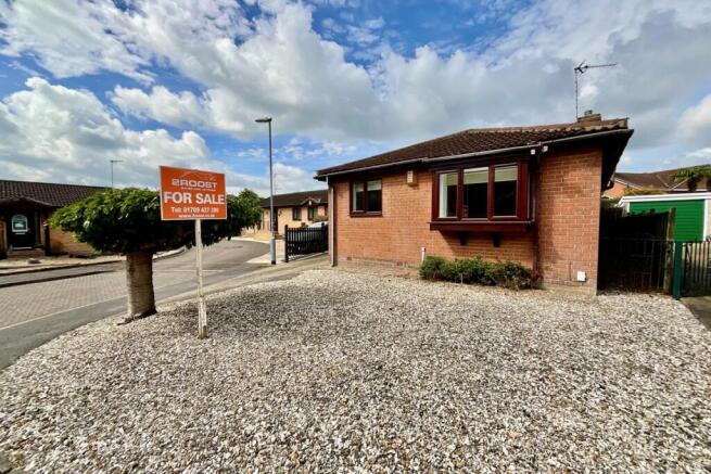 2 bed Detached Bungalow for sale