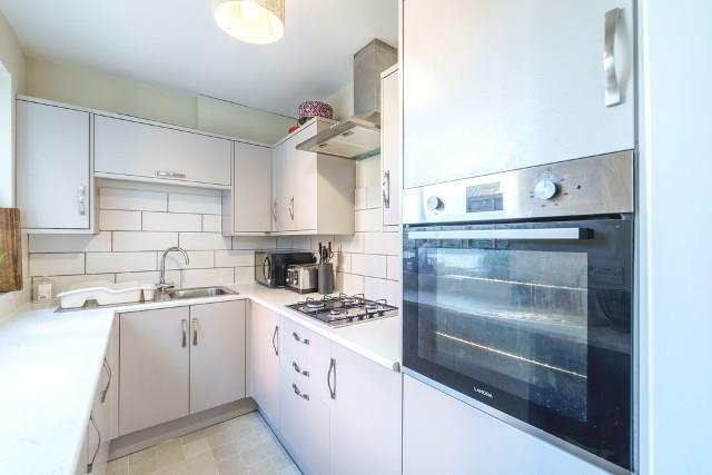 2 bed Cottage to rent Image 4