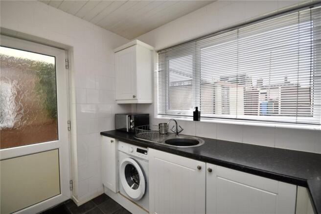 3 bed Semi-Detached for sale Image 5