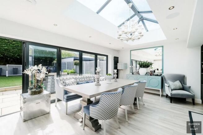 lyndhurst rise-34_1.jpg