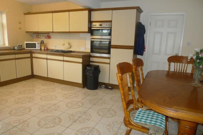 KITCHEN/DINER