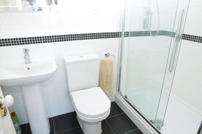 En-Suite Shower R...