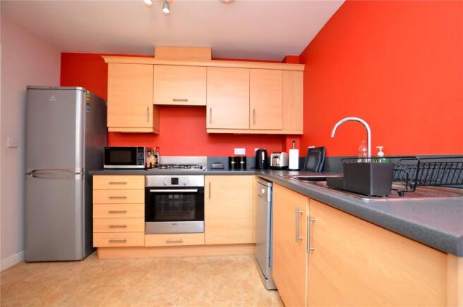 2 bed Apartment for sale Image 4