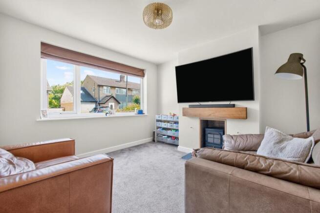 4 bed Semi-Detached for sale Image 8