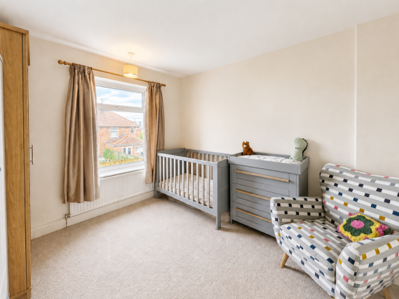 3 bed Semi-Detached for sale Image 11